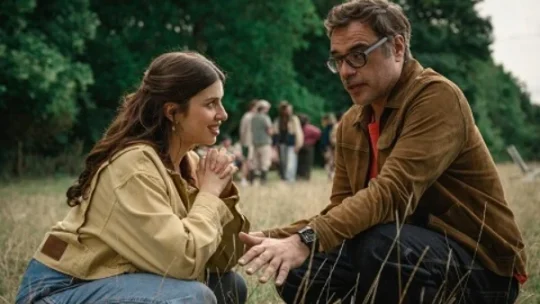 Alice and Steve é renovada para a segunda temporada no Disney+ e Hulu