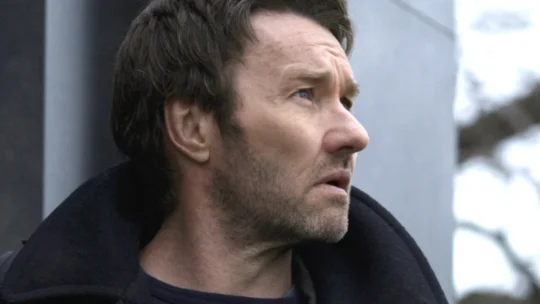 Dark Matter: 2ª temporada abandona recomeço e coloca família Dessen em fuga