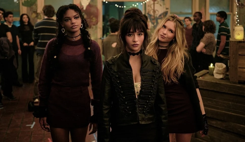 Coven Academy revela a mãe de Briar e aprofunda o perigo da magia sombria