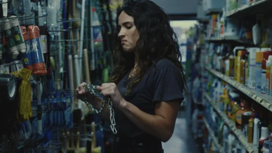 Protocolo de Extermínio, de Adam Wingard, chega ao aluguel digital
